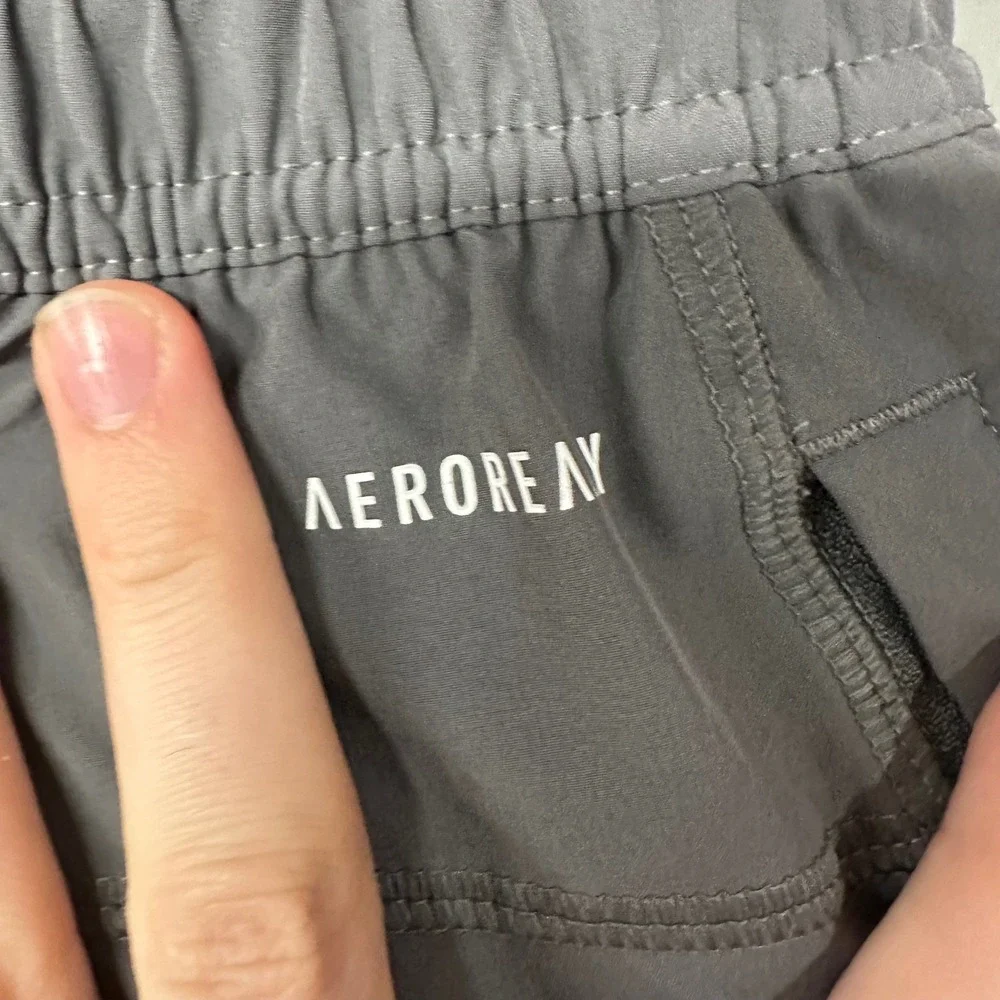 Adidas Aeroready Mens Gray Tapered Track Pants Joggers‎ Large Zipper Pockets
